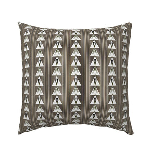 
                  
                    Load image into Gallery viewer, Coussin décoratif May Day Taupe_HI-12
                  
                