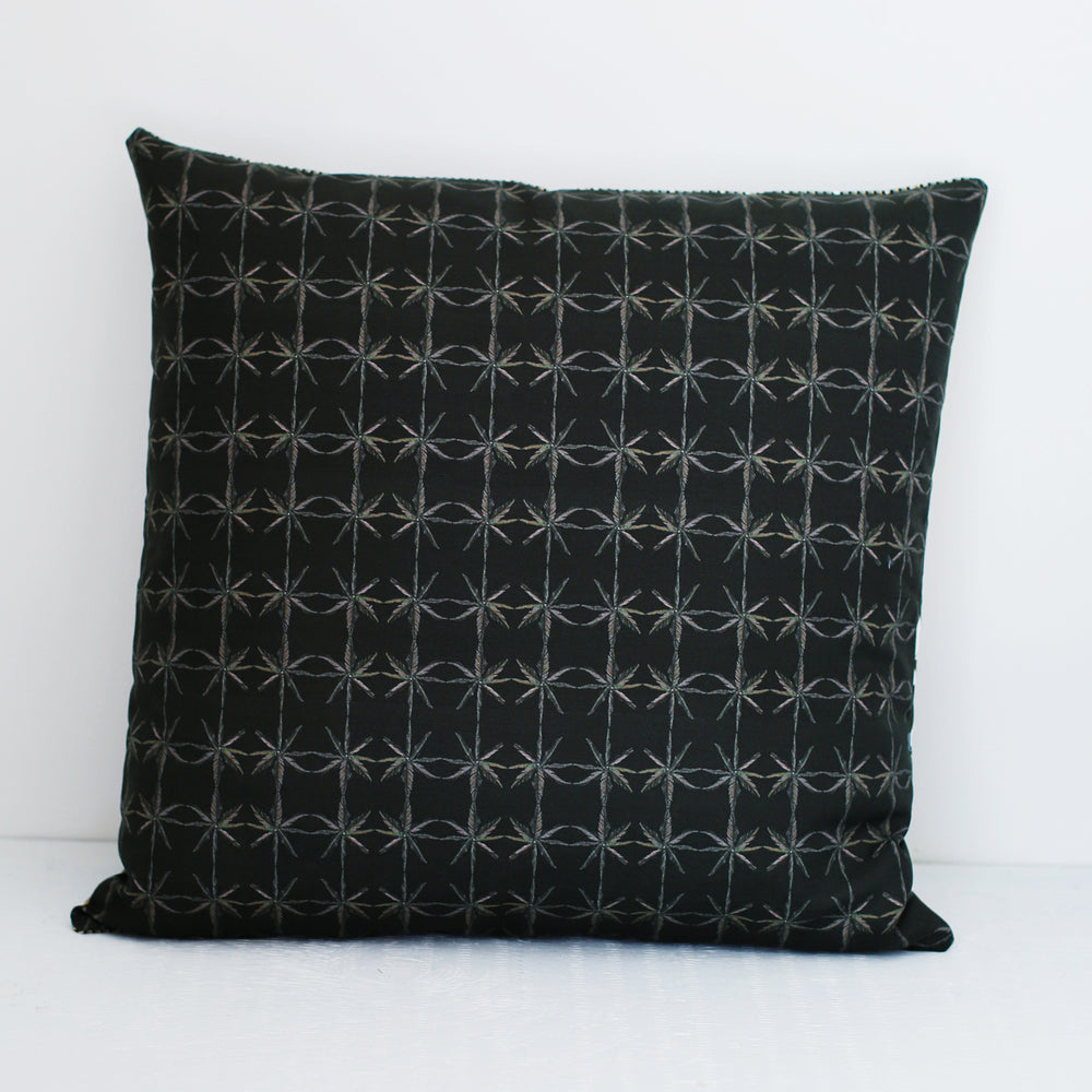 Decorative cushion Hoku Neutral Black_HI-24