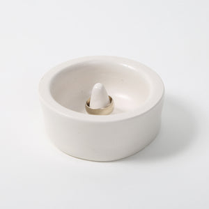 
                  
                    Load image into Gallery viewer, Ring holder creamy white
                  
                